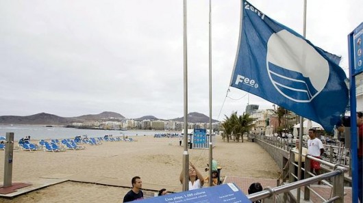 Spain breaks “blue flag” beach record