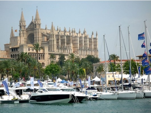 The boat show returns to Palma this spring in 2013 for more displays of fancy yachts and all things nautical. Set in Palma's harbour, this spectacular setting in front of the cathedral adds glitz and glamour to this prestigious show.