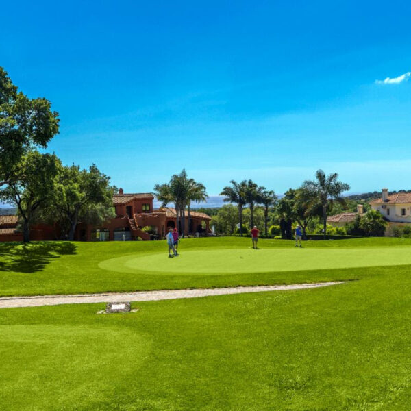Costa del Sol home to 70+ golf courses