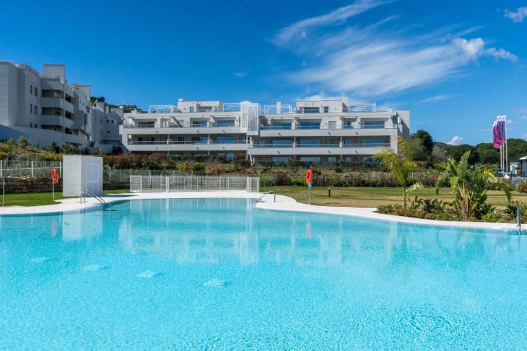 Taylor Wimpey España showcases luxury living at La Cala Golf Resort