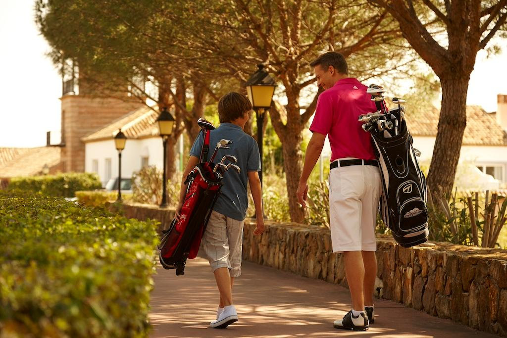 Homebuyers enjoy on-site golf, tennis, padel, squash, football, fitness and spa facilities
