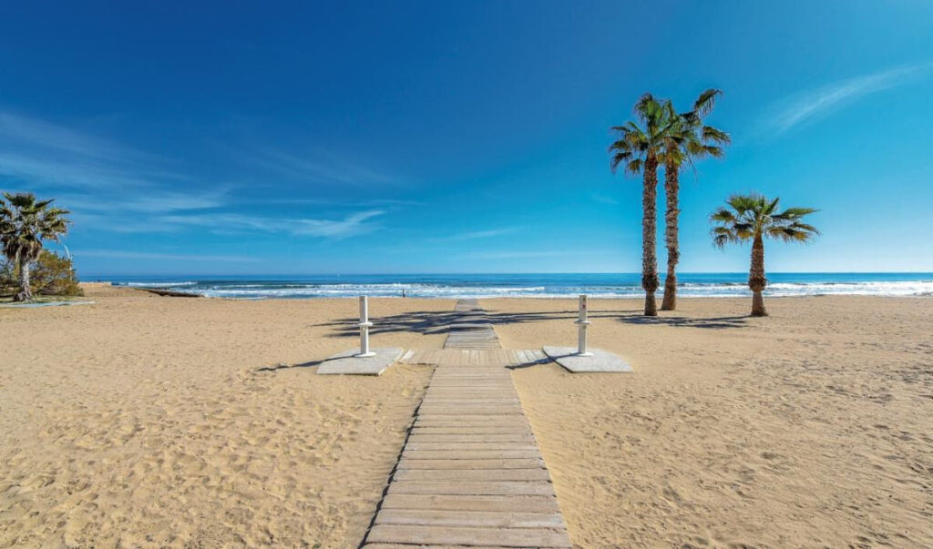 Taylor Wimpey España showcases sun-kissed second homes by the sea