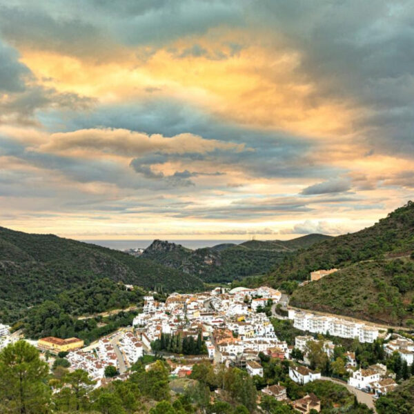 Taylor Wimpey España observes growing swathe of buyers seeking the serenity of Spanish village life