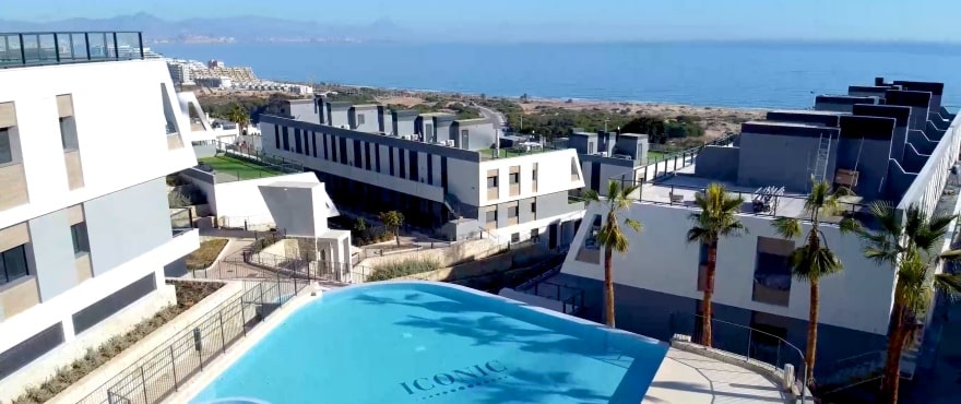 Iconic: new 2 & 3 bedroom apartments in Gran Alacant
