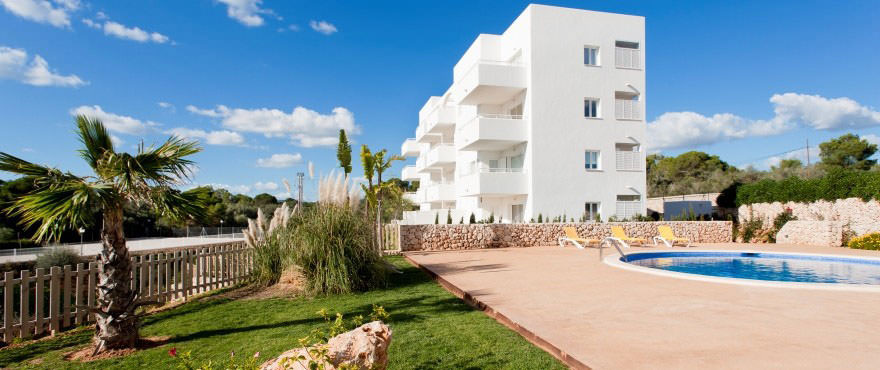 Apartments im Verkauf, Apartments auf Mallorca, Cala D´Or, 2 Schlafzimmer, Gemeinschaftsgärten und Pools, Parkplatz verfügbar