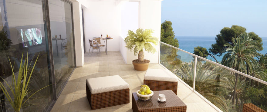 La Vila Paradis, Villajoiosa: Wide terraces with sea views