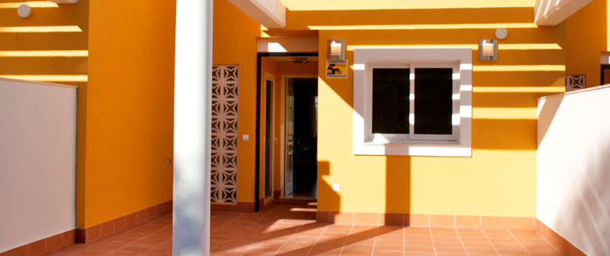 Entrance, Townhouses for sale, townhouses in Calpe, Costa Blanca, 3 bedrooms, private garden, communal swimming pool and gardens