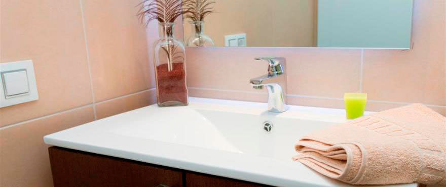 High quality finishes in bathrooms in Aires de Pollensa apartments for sale