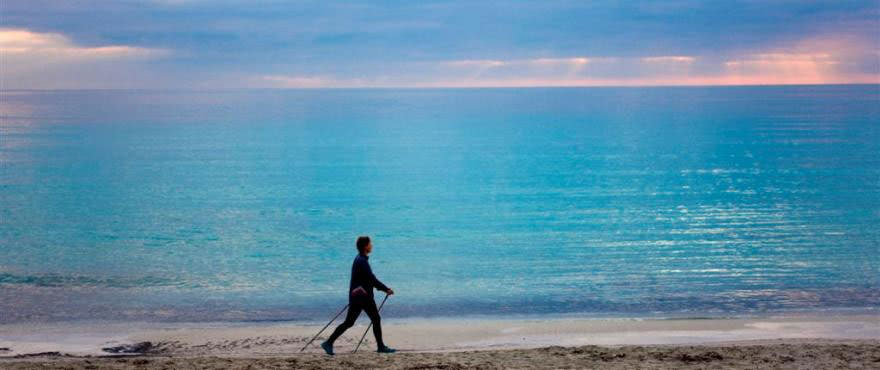 Nordic Walking am Strand