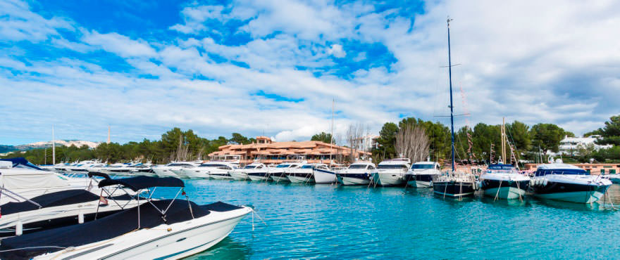 Einer der zahlreichen Häfen Mallorcas, Santa Ponsa, Calvia