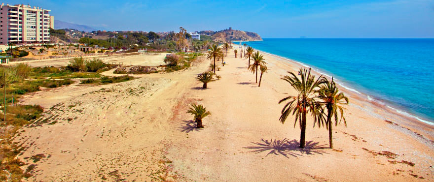 La Vila Paradis, Villajoiosa: Villajoyosa beach
