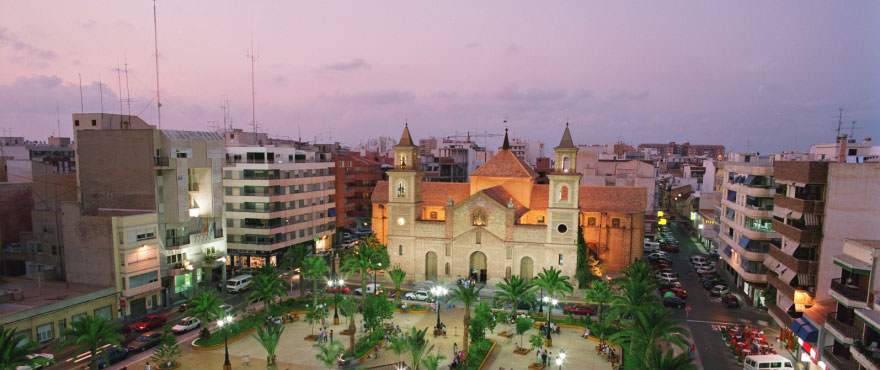 La Recoleta III Apartments, Punta Prima: Church square