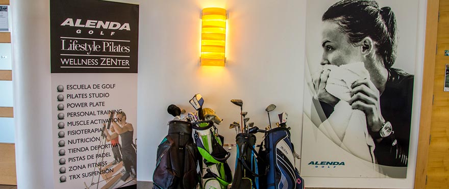 Townhouses for sale in Elche, Alicante: Golf