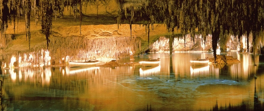 Cuevas del Drach, Porto Cristo
