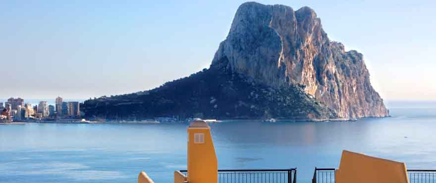 New houses for sale in Calpe, Taylor Wimpey’s private residential Montesol: Exterior