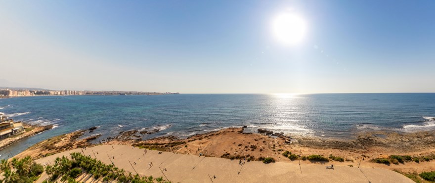 Panorama Mar: Terrace with sea views