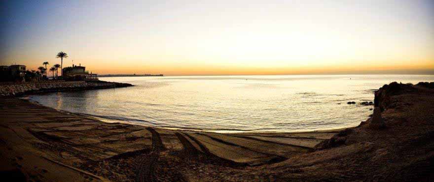 Cala Piteras, Torrevieja, Blisko Panorama Mar