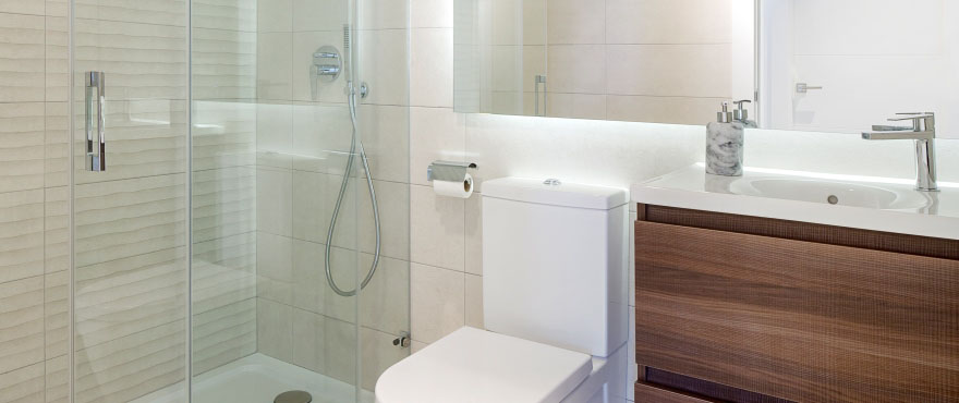 Bright and modern bathrooms in Arenal Dream, Javea