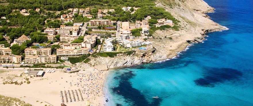 Wohnkomplex Royal Blue: Neue Apartments nur 200 m vom Strand der Cala Mesquida, Mallorca, entfernt.