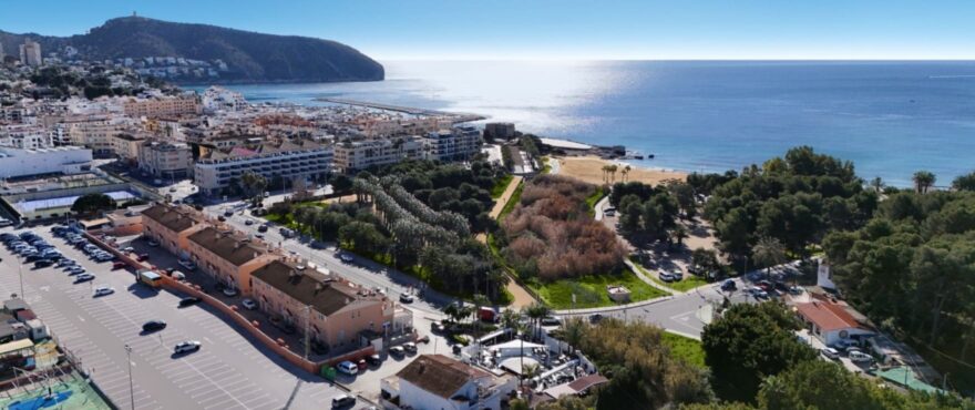 Aqua, New 2 and 3-bed apartments for sale in Moraira, next to Ampolla beach.