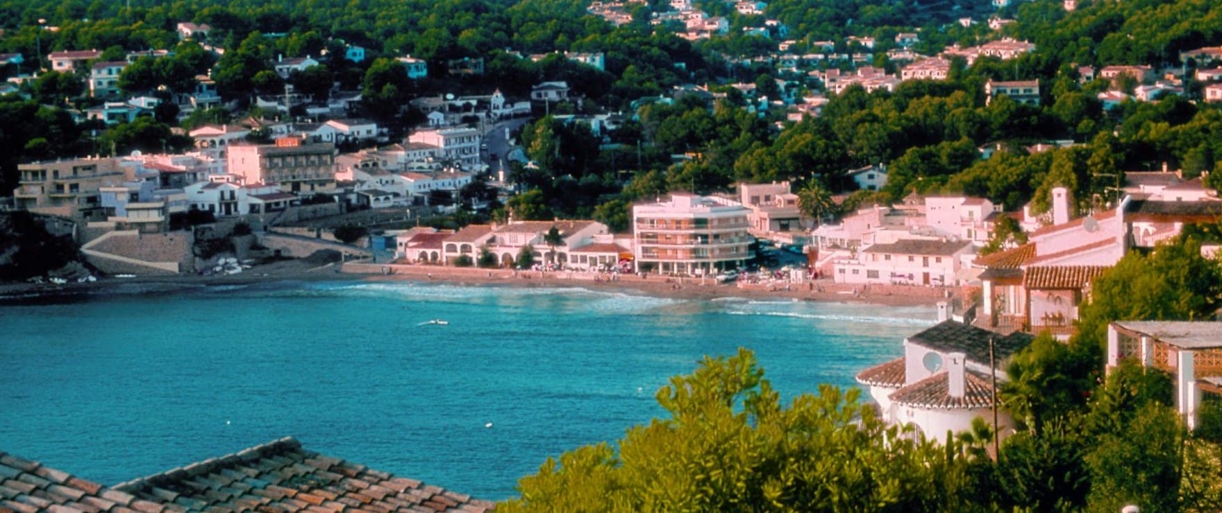 Plages à l’eau transparente à Moraira, Costa Blanca Plages à l’eau transparente à Moraira, Costa Blanca