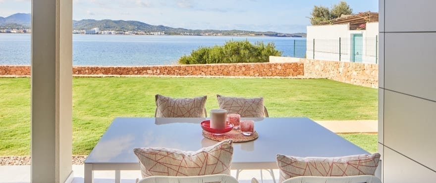 Sunset Ibiza, new apartments with large terraces and sea views