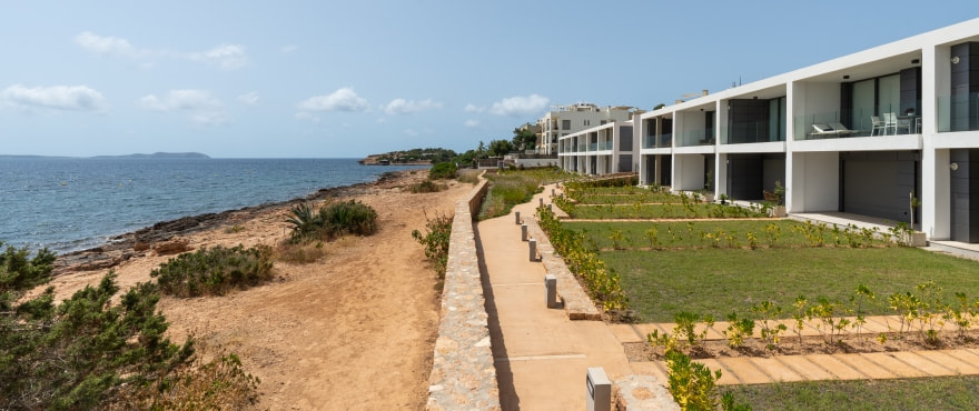 Sunset Ibiza, new apartments overlooking the sea