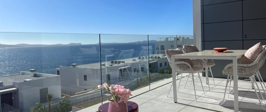 Sunset Ibiza, neue Apartments mit weitläufigen Terrassen und Meerblick