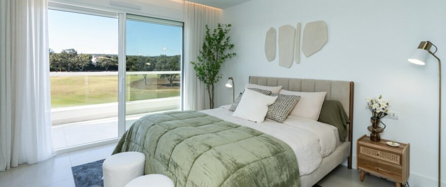 DUPLEX - Ruime en lichte slaapkamers in Emerald Greens, San Roque