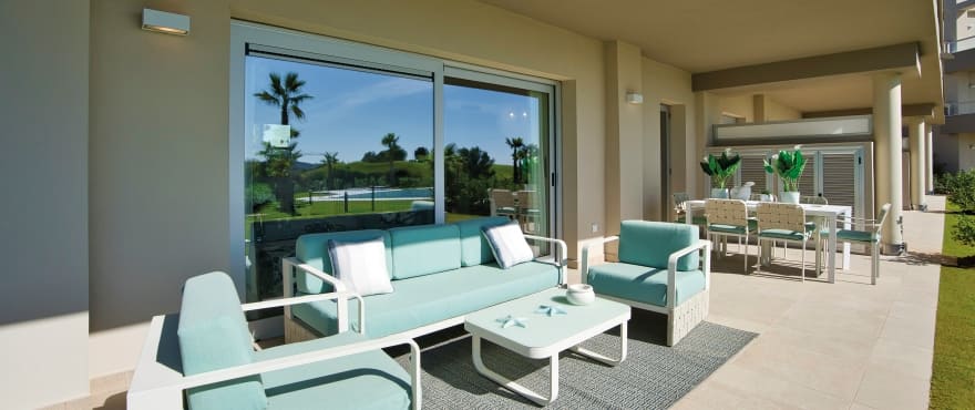 Appartements avec grande terrasse et vue panoramique sur le golfe et la sierra de Mijas