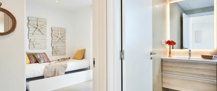 Full bathroom in the new apartments for sale in Cala d´Or