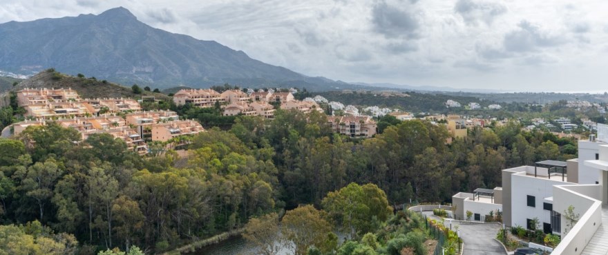 Marbella Lake, Neubau-Apartments mit Gemeinschaftsgartenanlagen und Pools