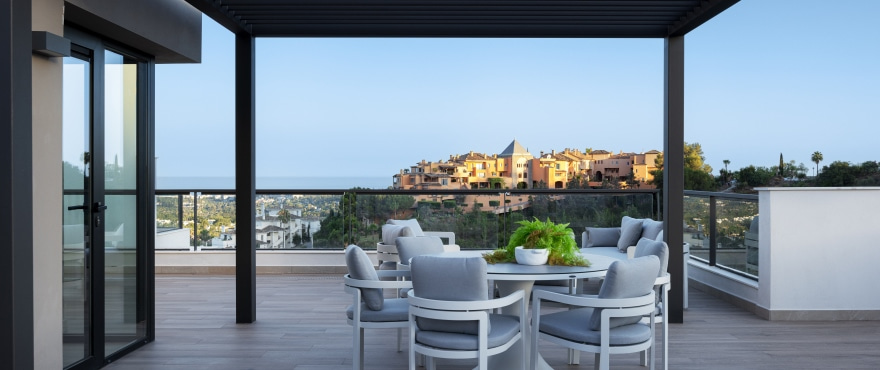 Marbella Lake, nowe apartamenty z tarasami z panoramicznym widokiem