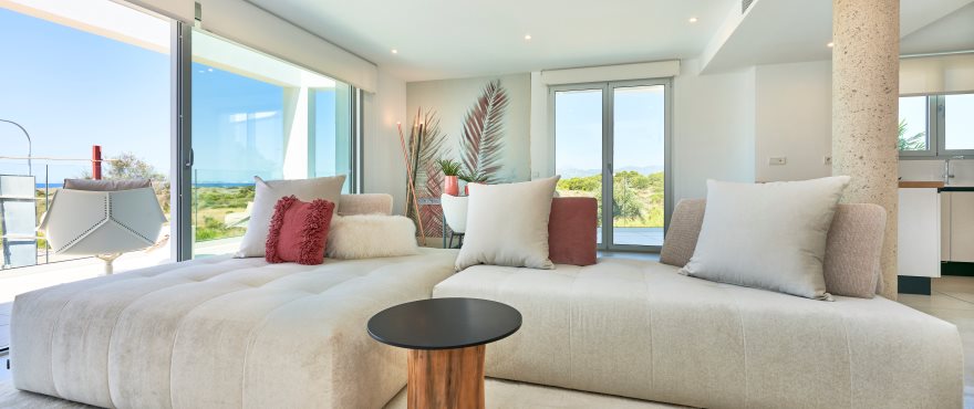 Salón con vistas en los nuevos adosados
