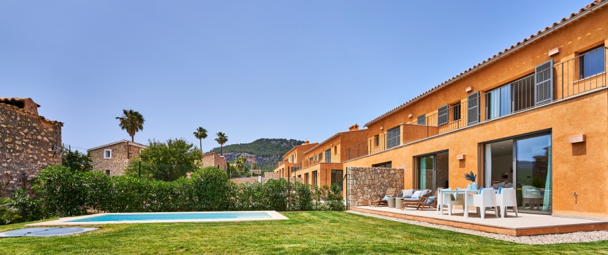 Neue Doppelhaushälften mit privatem Pool in Es Capdellà