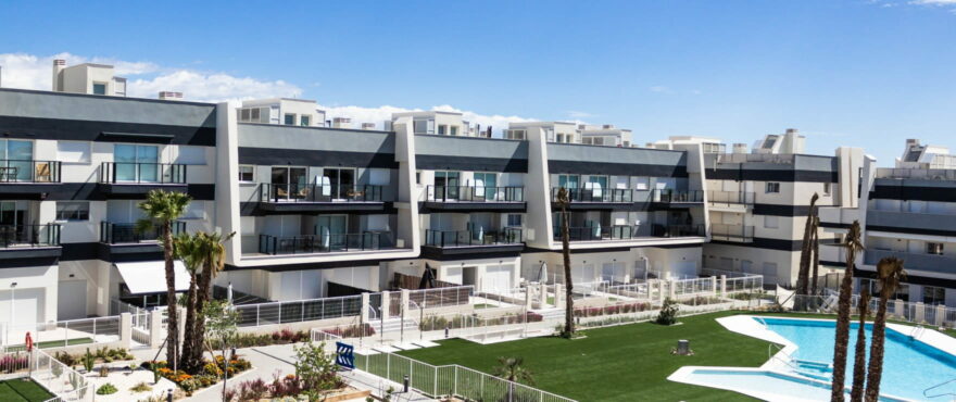 Appartements en vente avec piscine et jardin communs à Gran Alacant