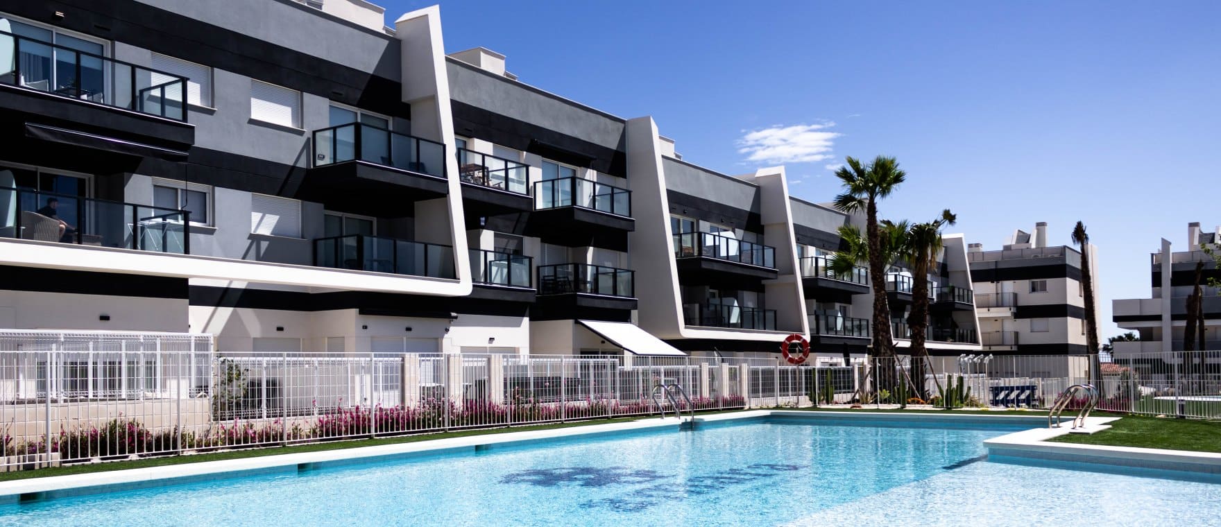 Apartments mit Gemeinschaftspool- und Gartenanlagen, zu verkaufen in Gran Alacant