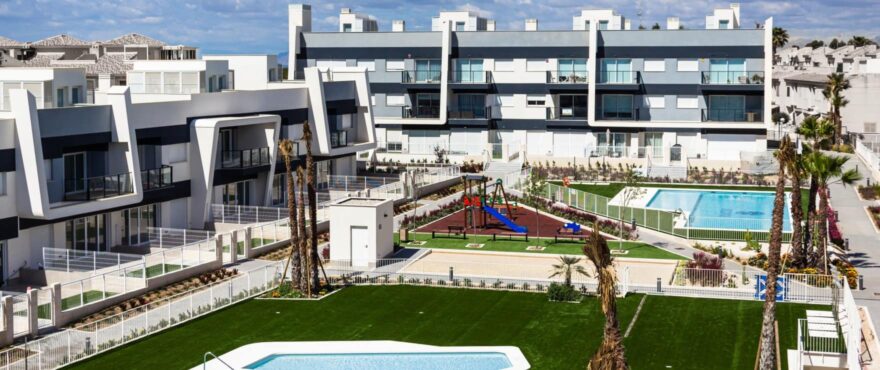 Appartements en vente avec piscine et jardin communs à Gran Alacant