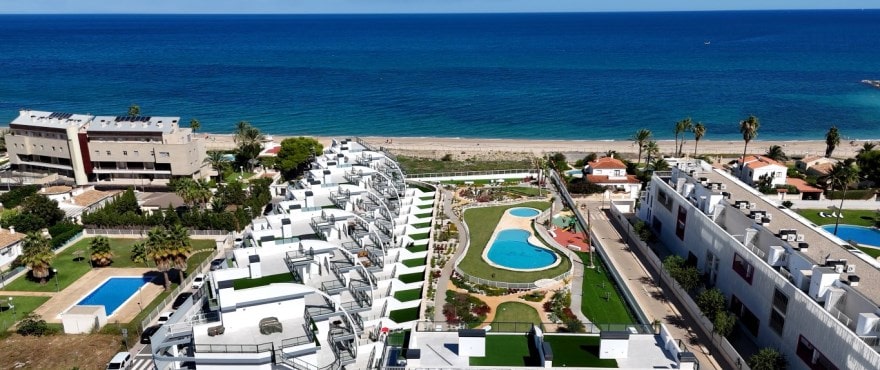 Bella Beach, New 2 and 3-bed apartments for sale in Dénia, in a residential area