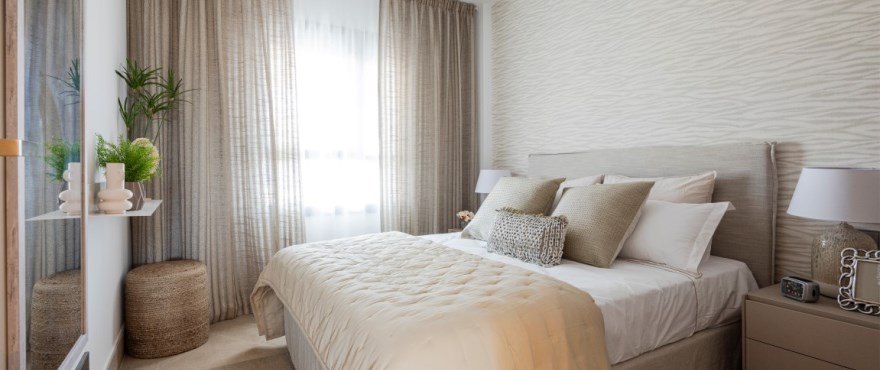 Solemar, Casares Beach: bright, spacious double bedroom in a quiet area.