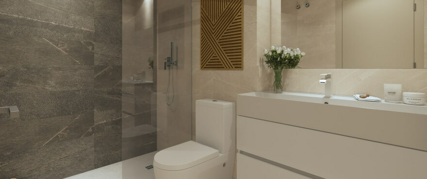 Modernes, voll ausgestattetes Bad mit installierter Duschtrennwand eines Apartments in der Wohnanlage Solana Village