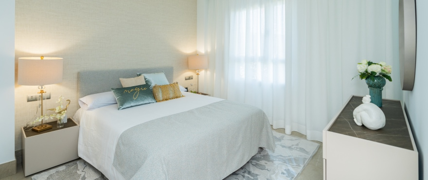 Ruime en lichte slaapkamer in een rustige omgeving, La Cala Golf Resort
