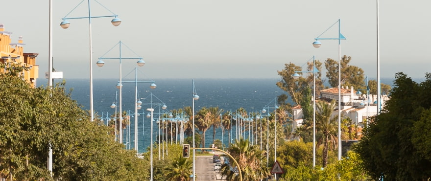 New apartments for sale in San Pedro de Alcantara, Marbella. Walking distance to the sea.