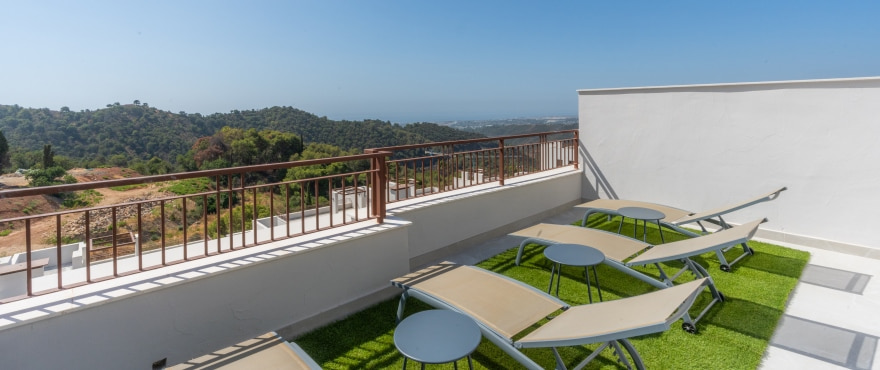 Almazara Views, Istán: new townhouses with terraces and panoramic views