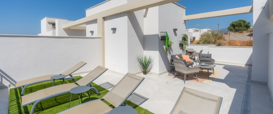 Almazara Views, Istán: new townhouses with terraces and panoramic views