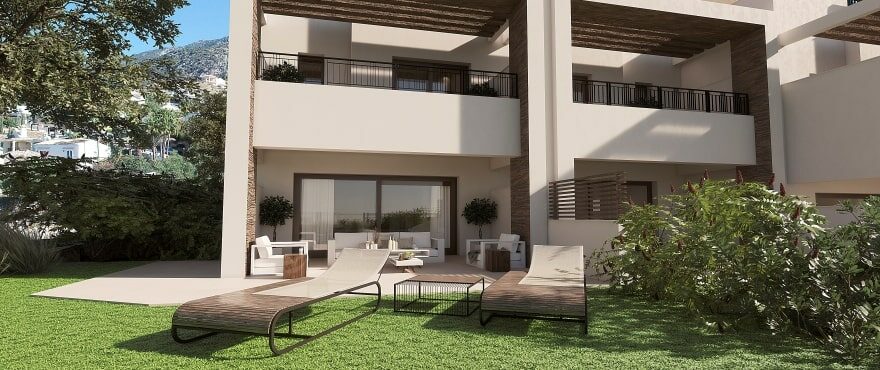 Almazara Views, Istán: Neubau- Reihenvillen mit Terrasse und Panoramablick