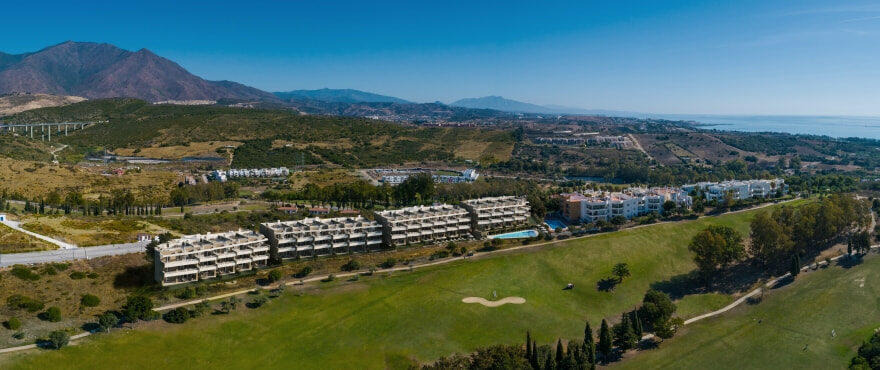 Sunny Golf, Umgebung: Estepona Golf, renommierter Golfplatz an der Costa del Sol