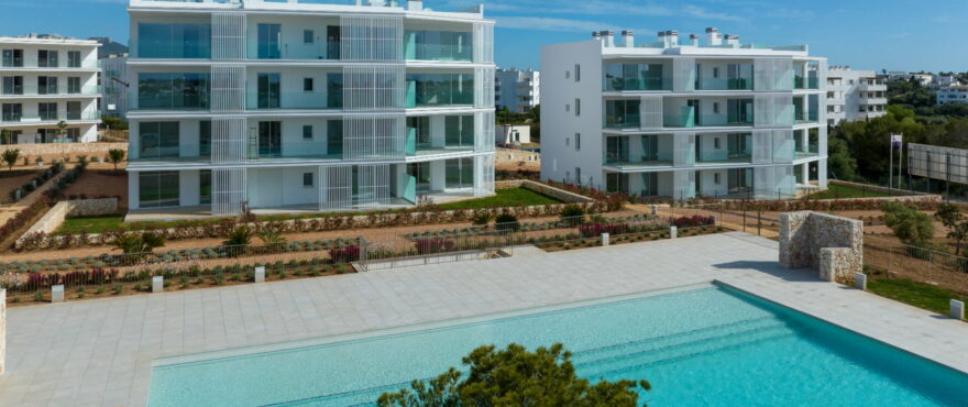 La Mar, mit Gartenanlagen und Gemeinschaftspool in Cala d’Or