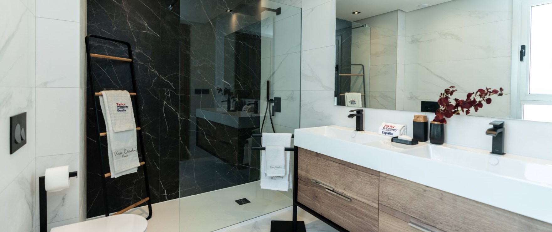 Mare, nouvelles penthouses à vendre de 3 salles de bain. Finitions de haute qualité