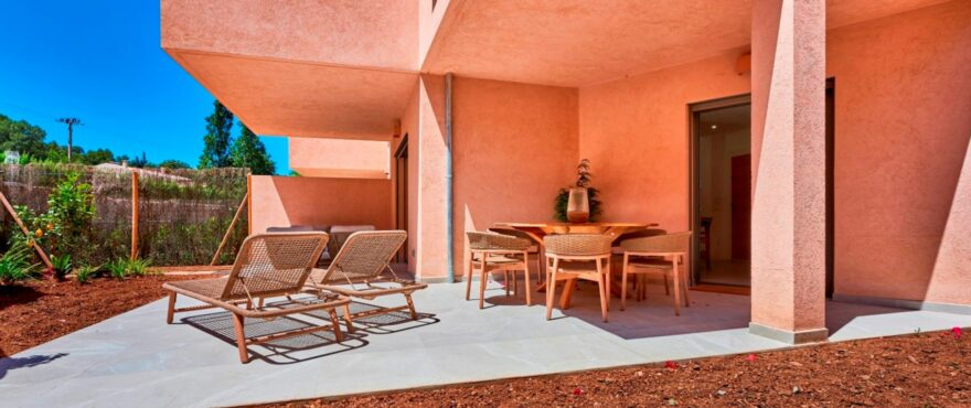Es Voltor, Neubau-Reihenhäuser mit privaten Gärten in Esporles, Mallorca.